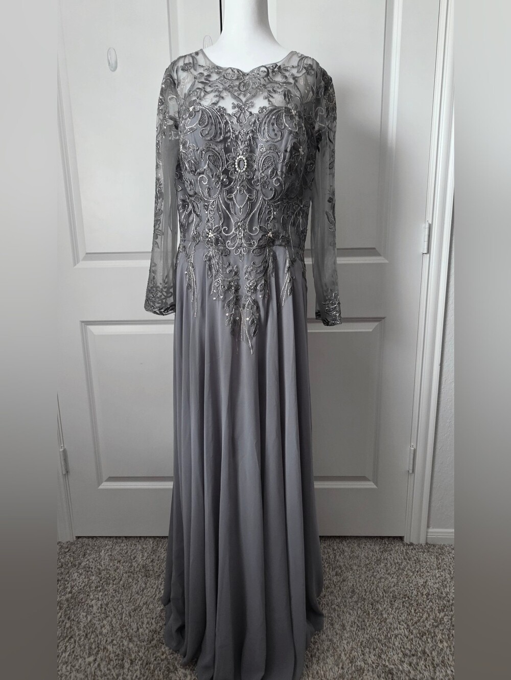 Mother of the Bride/Groom Nox Anabel Steel Grey Dress  size XL